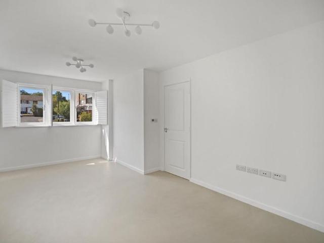 House for rent in London Borough of Croydon, Greater London