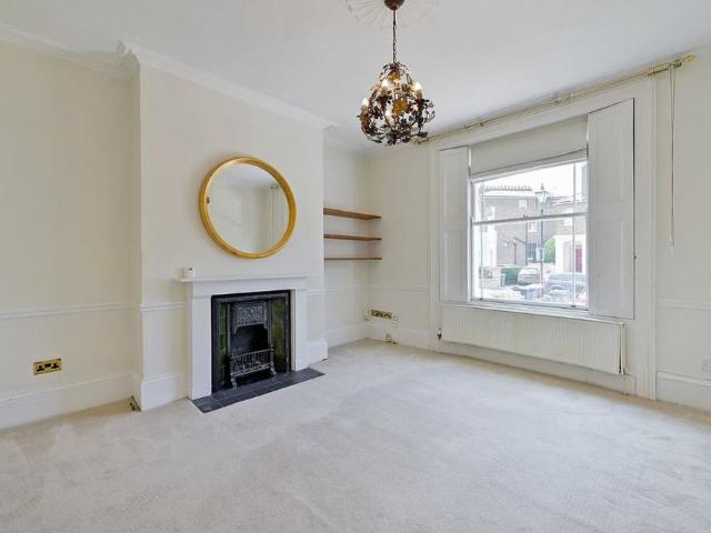 House for rent in Clewer Village, Windsor