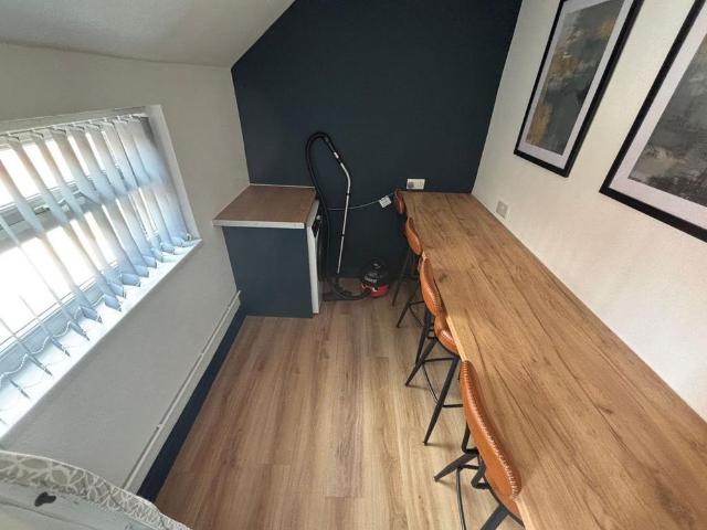 Room for rent in Hanley, Stoke-on-Trent