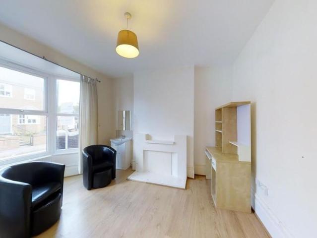 House for rent in St. Mildred's, The Bridge