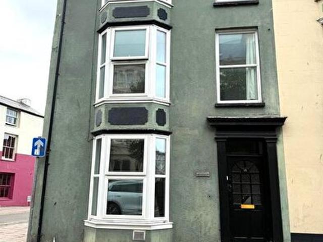 Apartment for rent in Waun Fawr, Wales