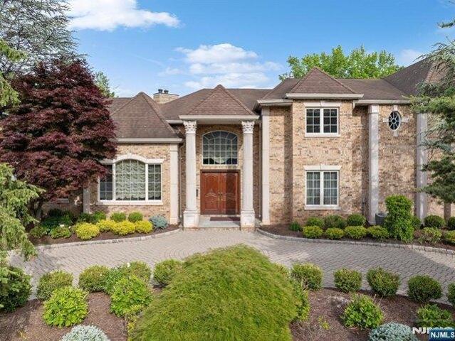 House for sale in Englewood Cliffs, New Jersey