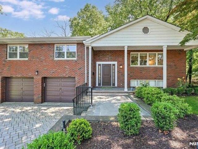 House for sale in Englewood Cliffs, Bergen County