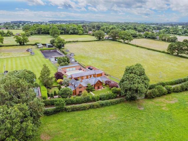 House for sale in Kinnerley, Shropshire