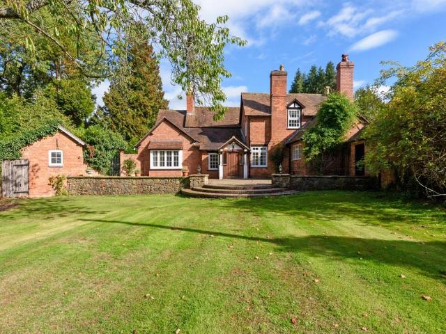 House for sale in The Common Abberley, Malvern Hills