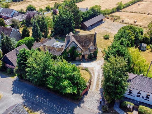 House for sale in Egginton, East Midlands