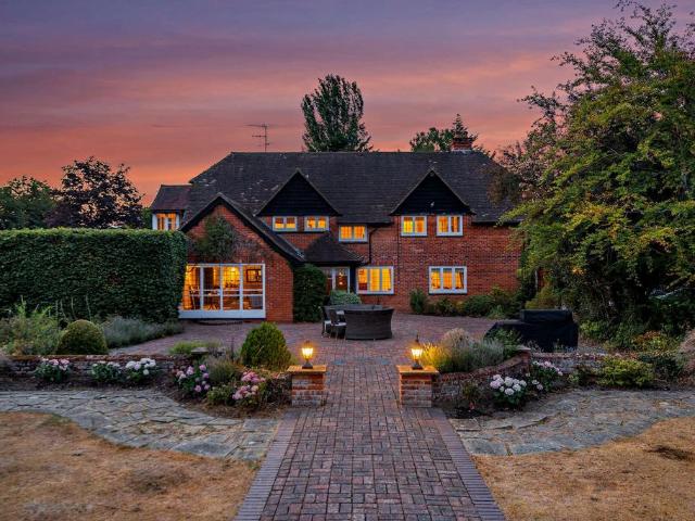 House for sale in Mattingley, Hart