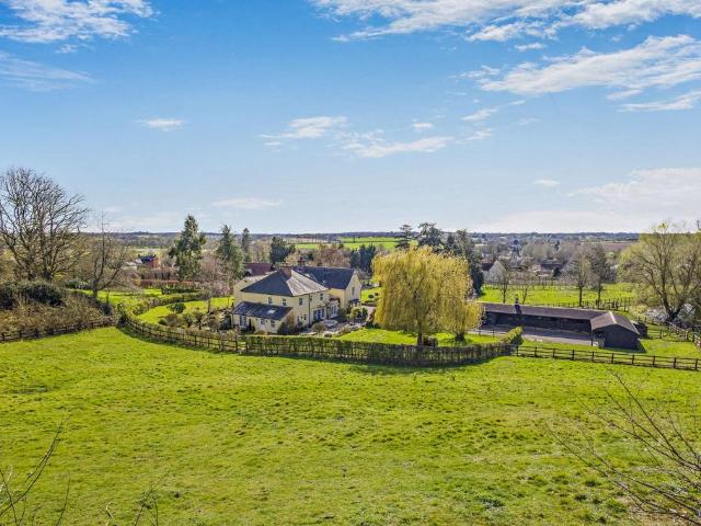 House for sale in Chelmondiston, Suffolk