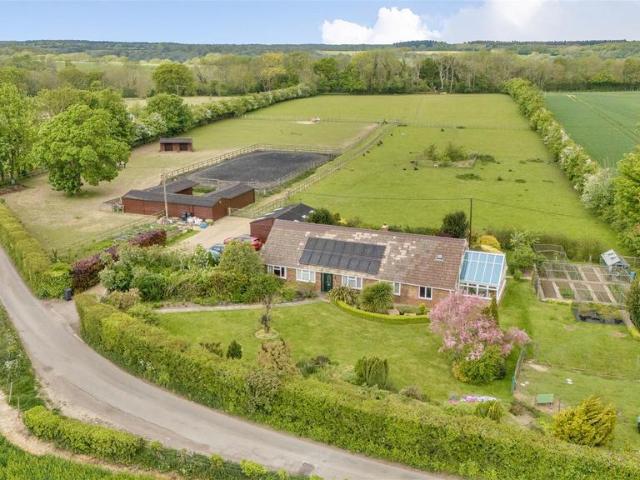 House for sale in Denton with Wootton, Ash