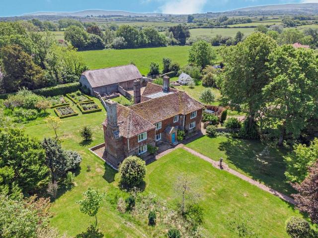 House for sale in Cross In Hand, East Sussex