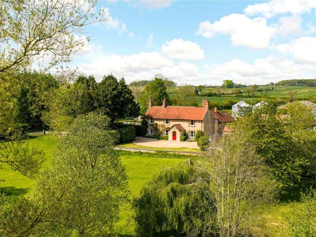 House for sale in Lillingstone Dayrell, Buckinghamshire