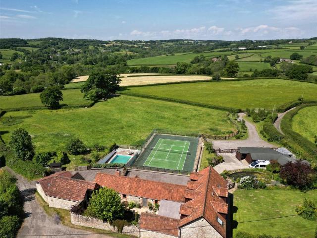 House for sale in Somerset