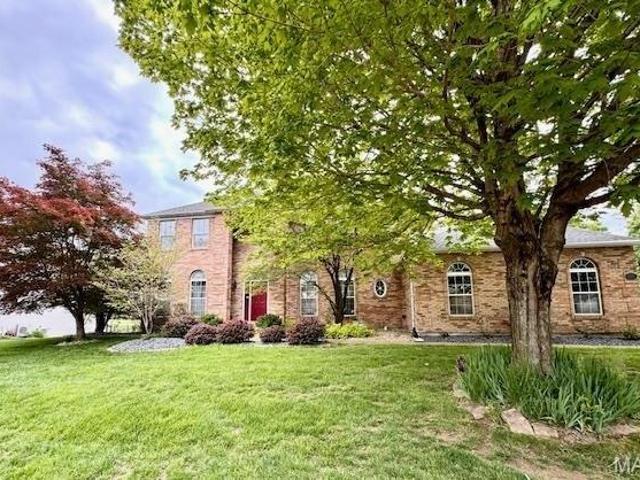 House for sale in Fairview Heights, Illinois