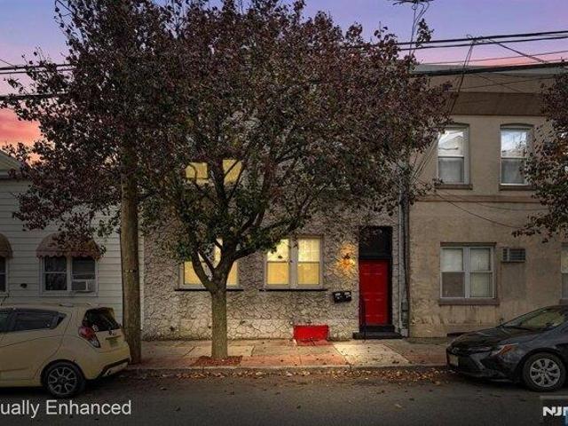 House for sale in Fairview, New Jersey