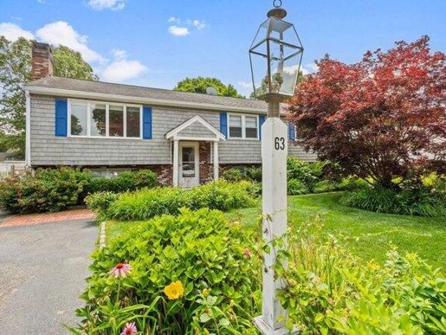 House for sale in East Falmouth, Massachusetts