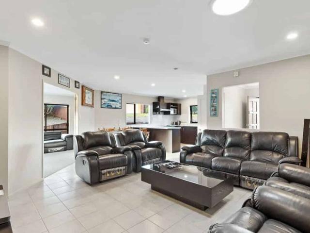 House for rent in Manurewa, Oroua County