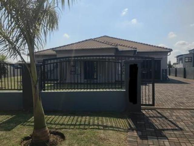 House for sale in Akasia, City of Tshwane Metropolitan Municipality