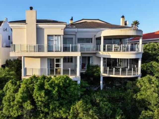 House for sale in Groot Brak Rivier, Western Cape
