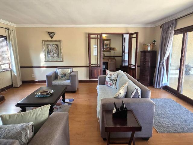 House for rent in Fontainebleau, Randburg
