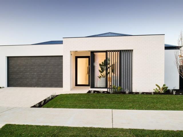 Cottage for sale in Margaret River, Western Australia