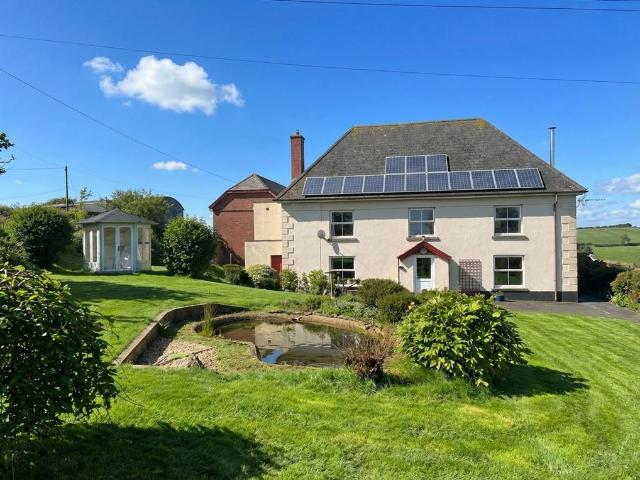 House for sale in Newton St Cyres, Isle Of Man