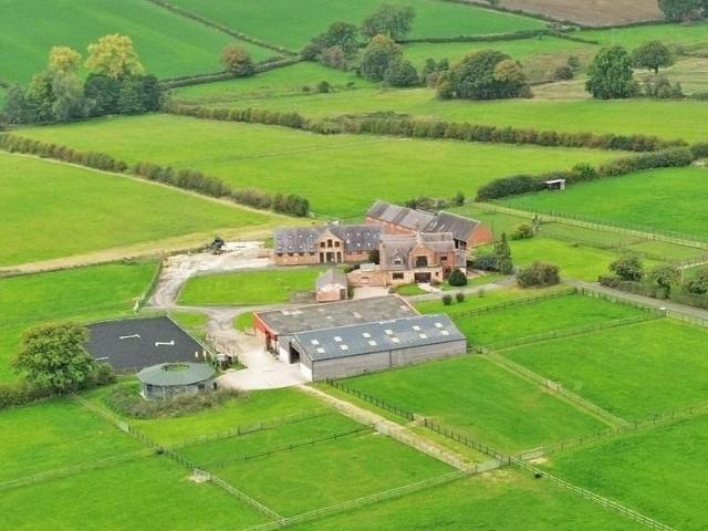 House for sale in Froggatt, East Midlands