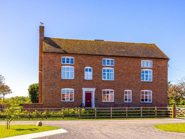 House for sale in Forthampton, Worcestershire