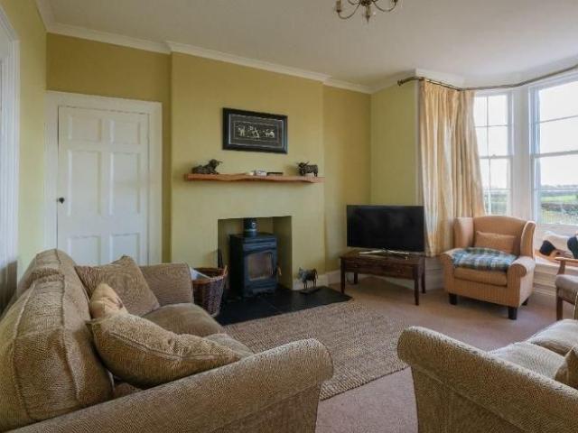 House for rent in Queen's Park, Blackburn