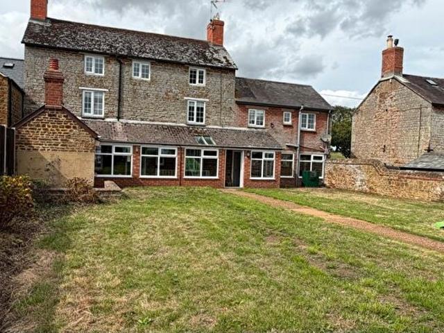 Apartment for rent in Adstone, Northamptonshire