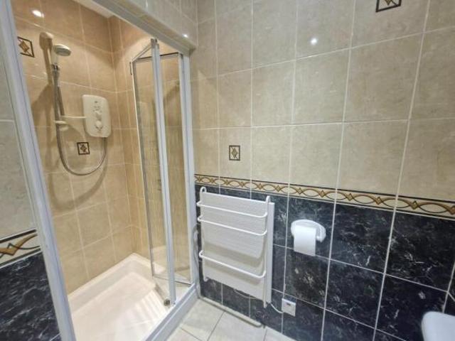 Flat for rent in Bearsden, Scotland