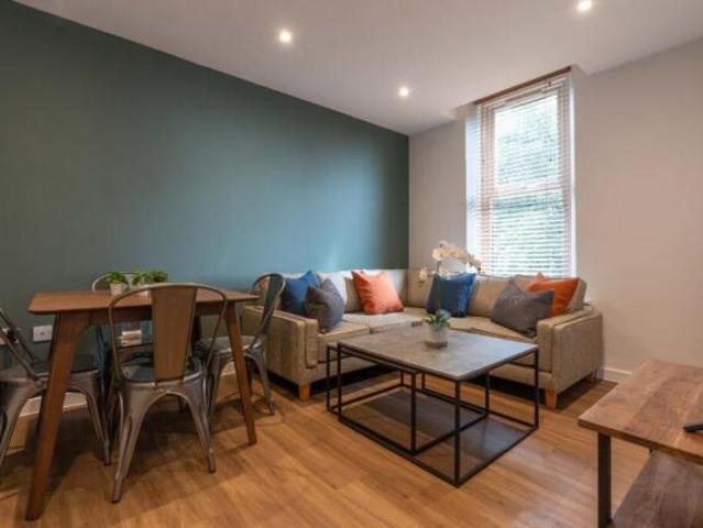 Flat for rent in Newcastle, Leslie