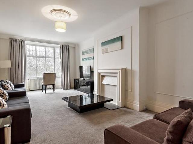 Flat for rent in St John's Wood