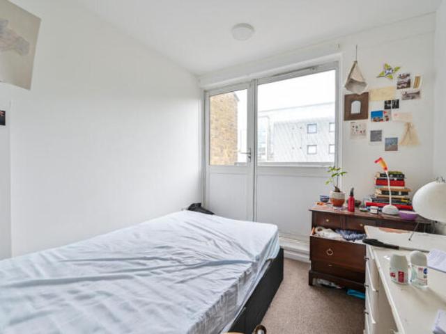 Flat for rent in Cat Hill