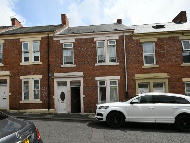 Flat for sale in Fenham, Tyne And Wear