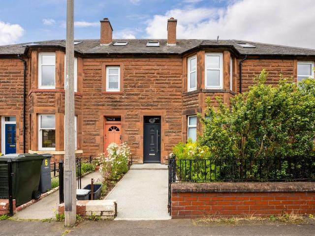 Flat for sale in Leith Links, Leith