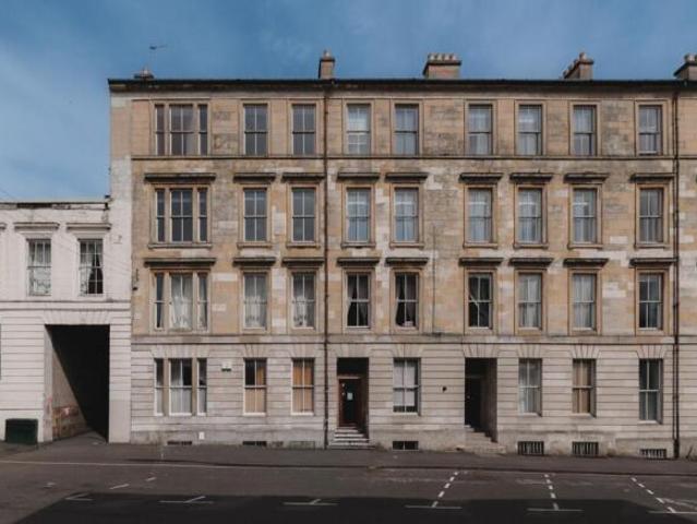Flat for sale in Charing, Ashford