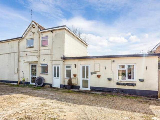 House for sale in Bolton Low Houses, Hampshire