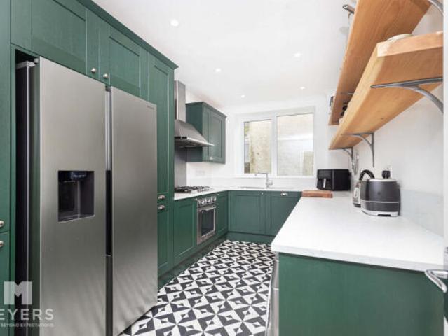 Flat for sale in Bournemouth