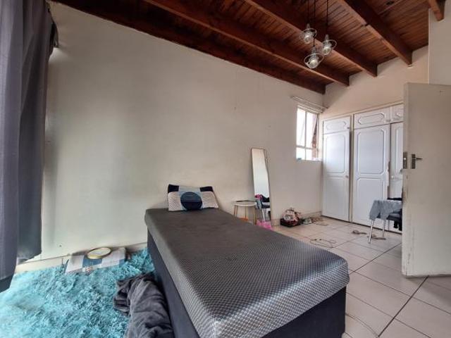 Flat for sale in Drakensberg, Kwazulu-natal