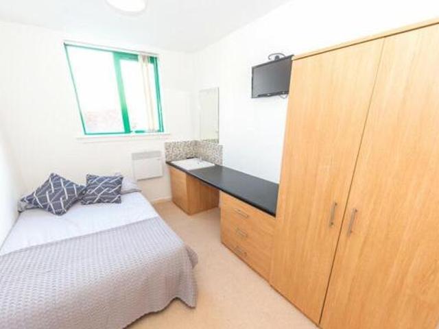 House for rent in Birkenhead, Wirral