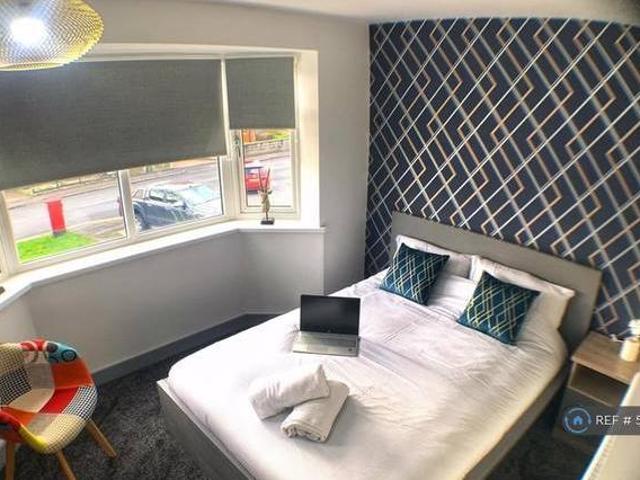House for rent in Froggatt, East Midlands
