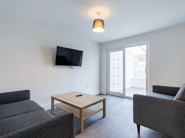 Room for rent in Niddrie Mill, Craigmillar