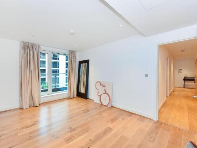 Apartment for rent in Fulham, Greater London