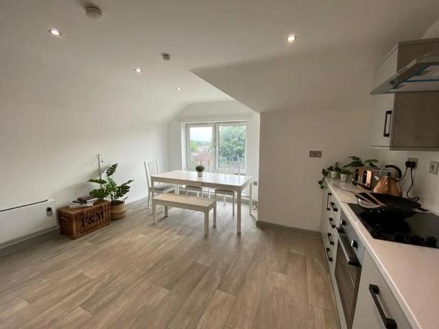 Room for rent in The Meadows, Haddon