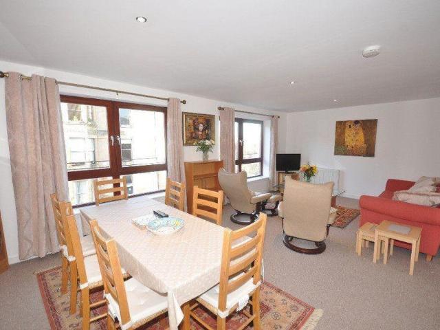 Apartment for rent in North Kelvinside, Maryhill