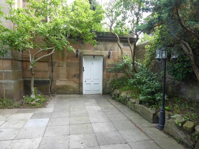 Flat for rent in Merchiston, Scotland