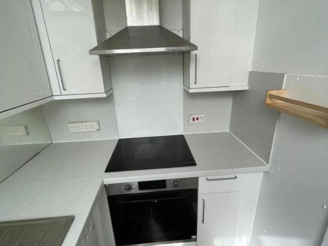 Apartment for rent in Lorne, Leith