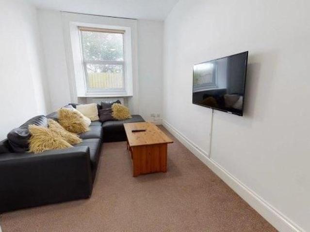 Room for rent in Greenbank, Plymouth