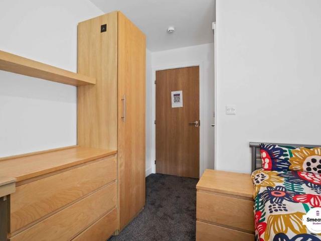 Apartment for rent in Mount Wise