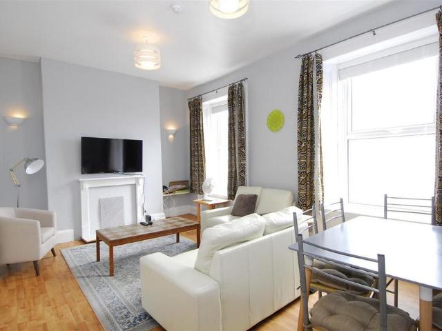 Apartment for rent in Greenbank, Plymouth